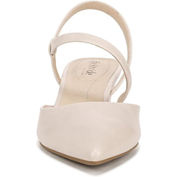 LifeStride Womens Almond Patent Polyurethane Pointed Closed Toe Minimalist Pump - Picture 2 of 9